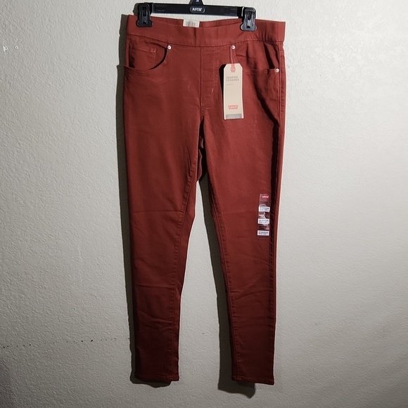 Levi's Pants - Levis Womens Shaping Leggings Maroon Rust Size 10 M NWT NEW 30 X 30